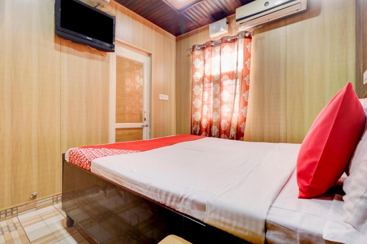 Oyo 77454 Hotel Prince Palace Patiala Exterior photo